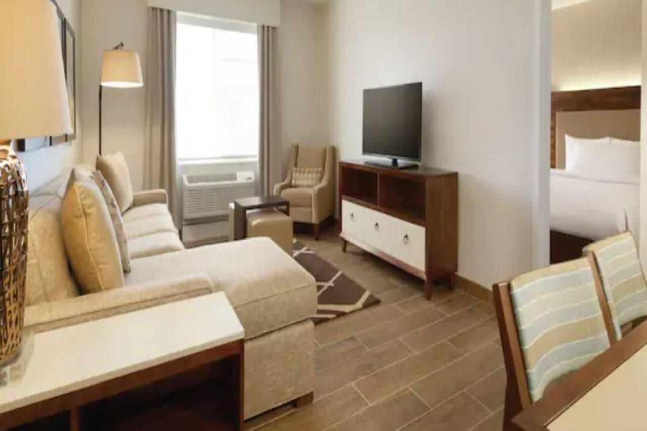 Homewood Suites By Hilton Santa Clarita/Valencia, Ca Екстер'єр фото
