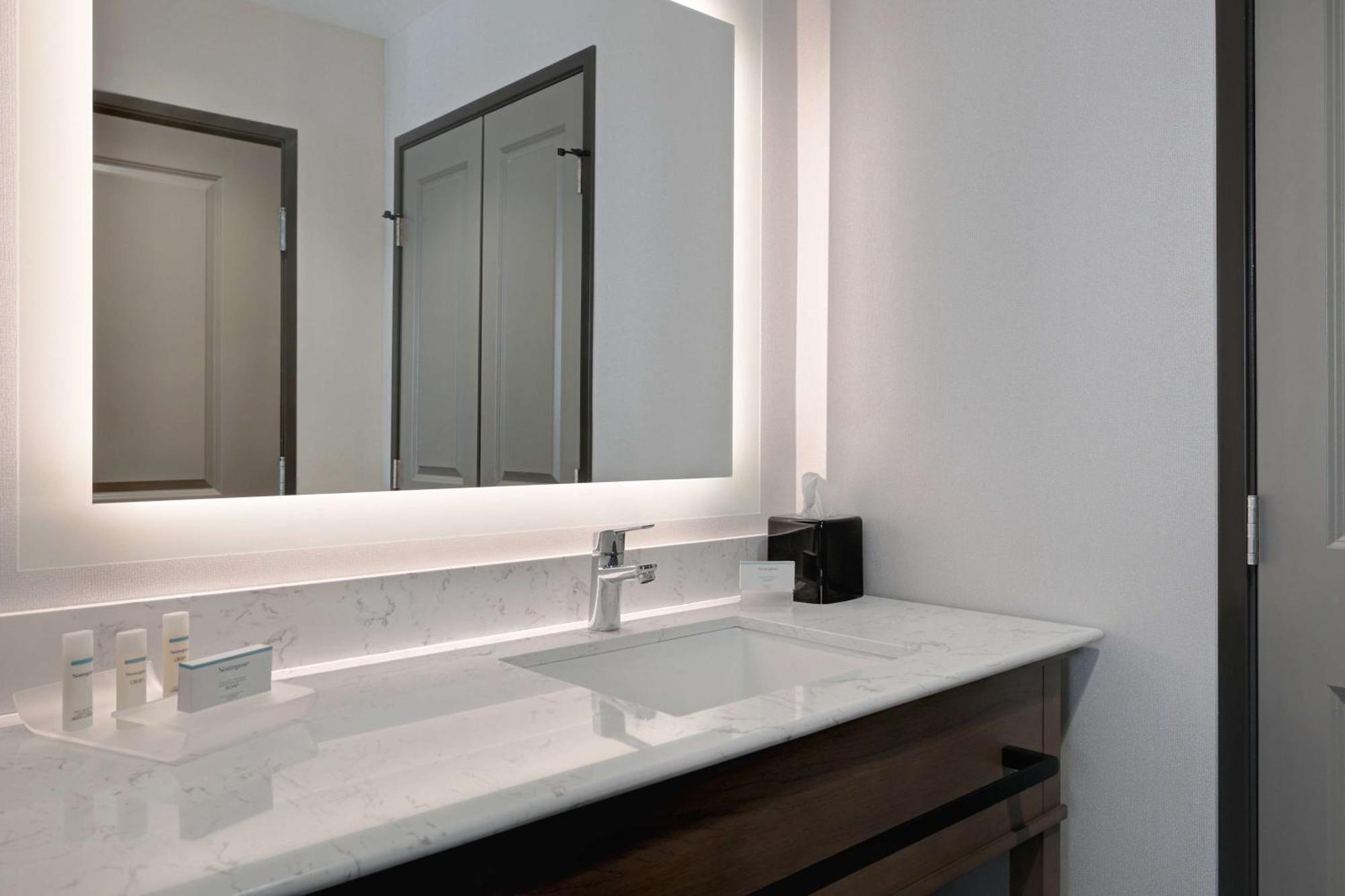 Homewood Suites By Hilton Santa Clarita/Valencia, Ca Екстер'єр фото