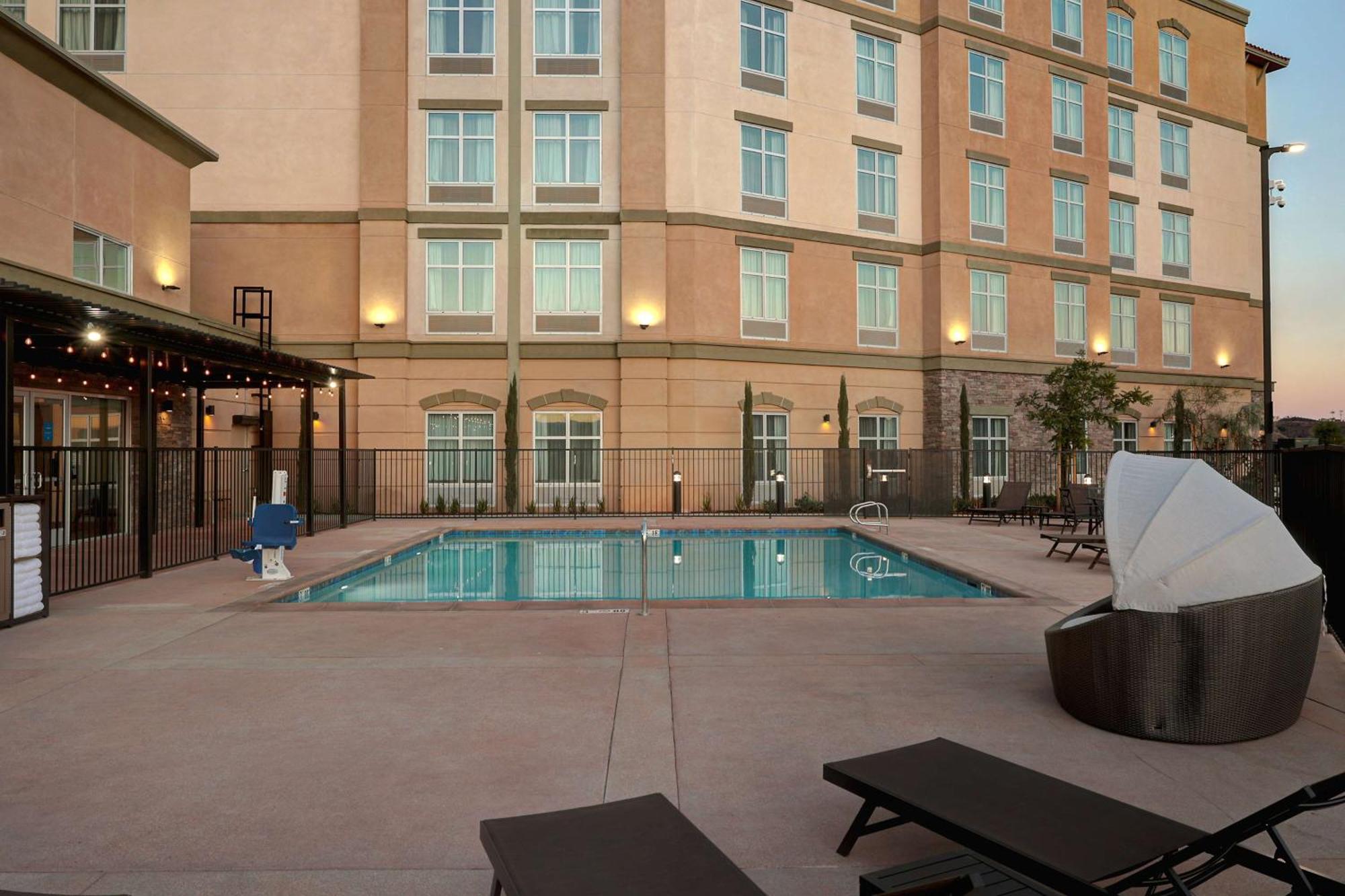 Homewood Suites By Hilton Santa Clarita/Valencia, Ca Екстер'єр фото