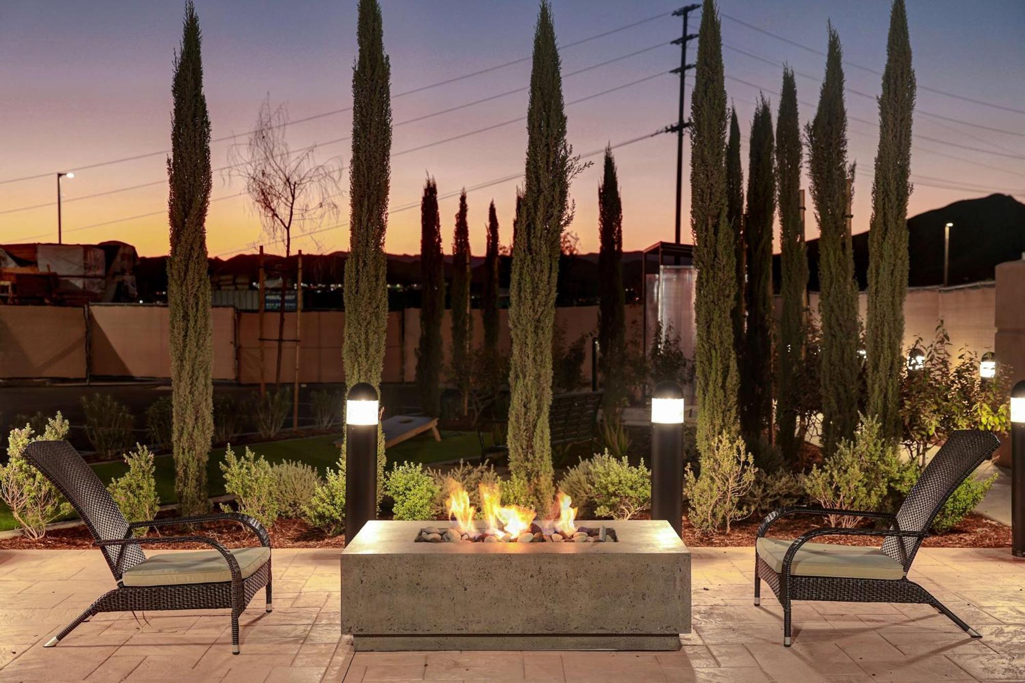 Homewood Suites By Hilton Santa Clarita/Valencia, Ca Екстер'єр фото